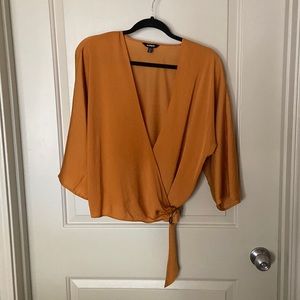 LIKE NEW size Medium Express top